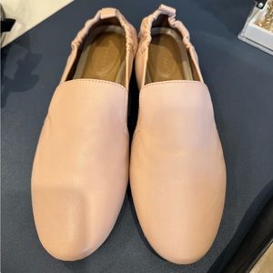 Aerosole light pink worn once size 8 1/2